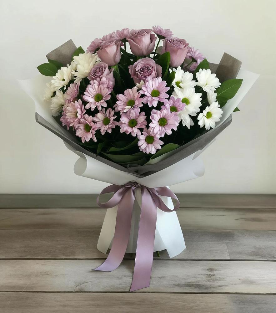 Букет цветов из: Хризантемы и Розы в Самотовино
