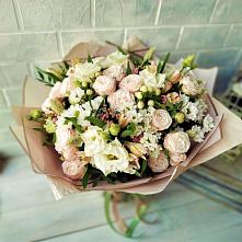 Букет цветов из:  Альстромерии, Розы и Хризантемы #REPLACE_PRED# Самотовино