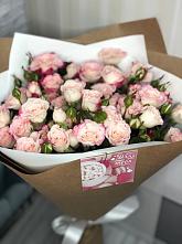 Букет цветов из:  Розы в Самотовино