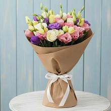 Букет цветов из:  Лизиантусы в Самотовино
